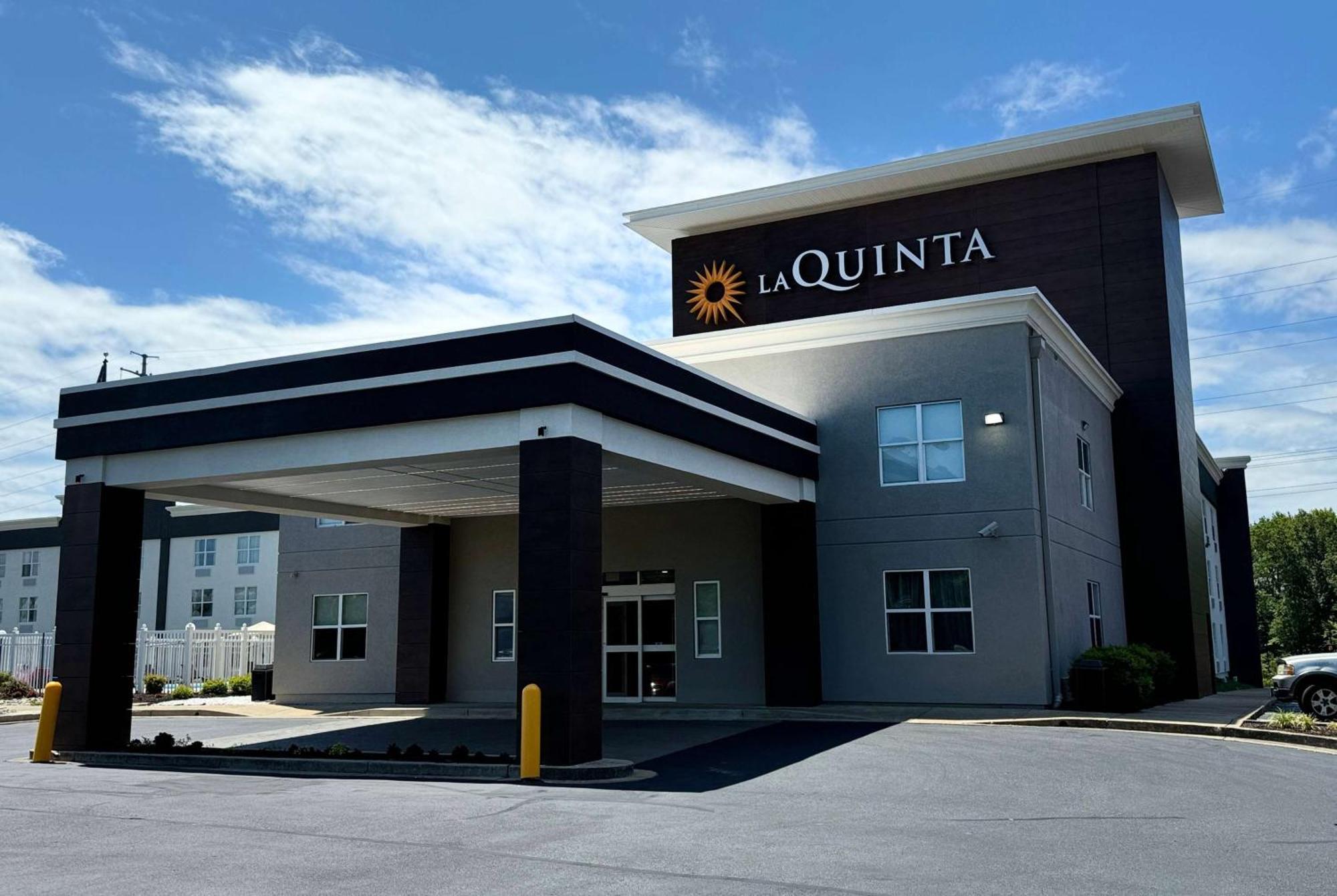 La Quinta By Wyndham Lexington Park - Patuxent Hotel California Exterior photo